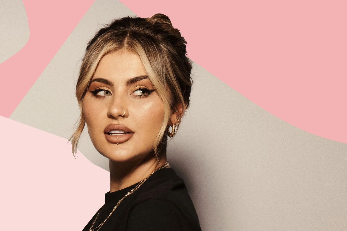 Jamie Genevieve